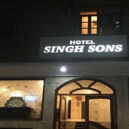 Treebo Trend Singh Sons Karol Bagh Ξενοδοχείο Νέο Δελχί Εξωτερικό φωτογραφία
